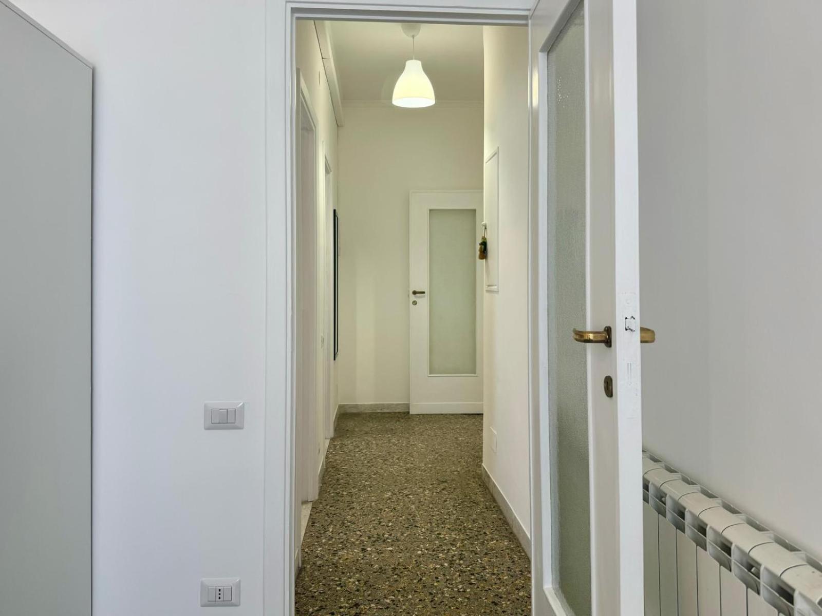 Quiet Nest In The Heart Of Gianicolo Apartment